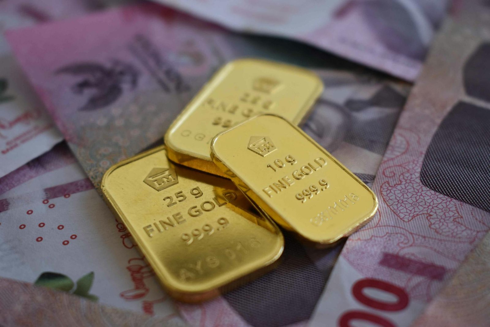 Central bank gold reserves and bullion bars representing institutional buying